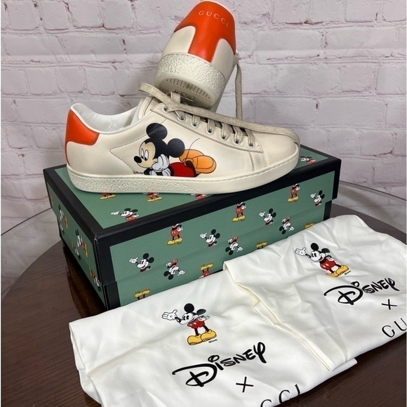 GUCCI x Disney Women's Ace Mickey Mouse Low Top Retro Vintage Sneakers 37 BNIB - Picture 1 of 15